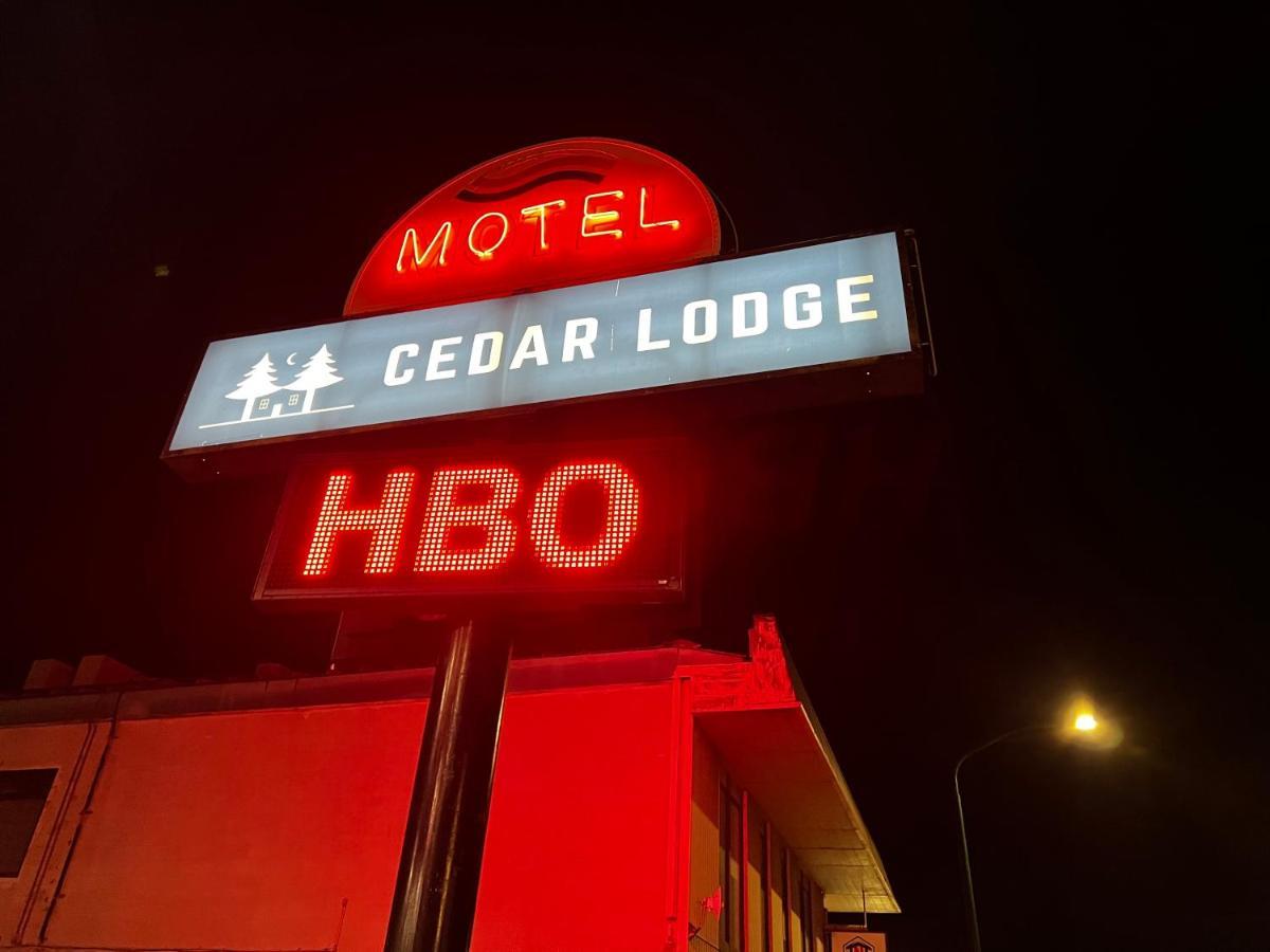 مدينة سيدار Cedar Lodge المظهر الخارجي الصورة